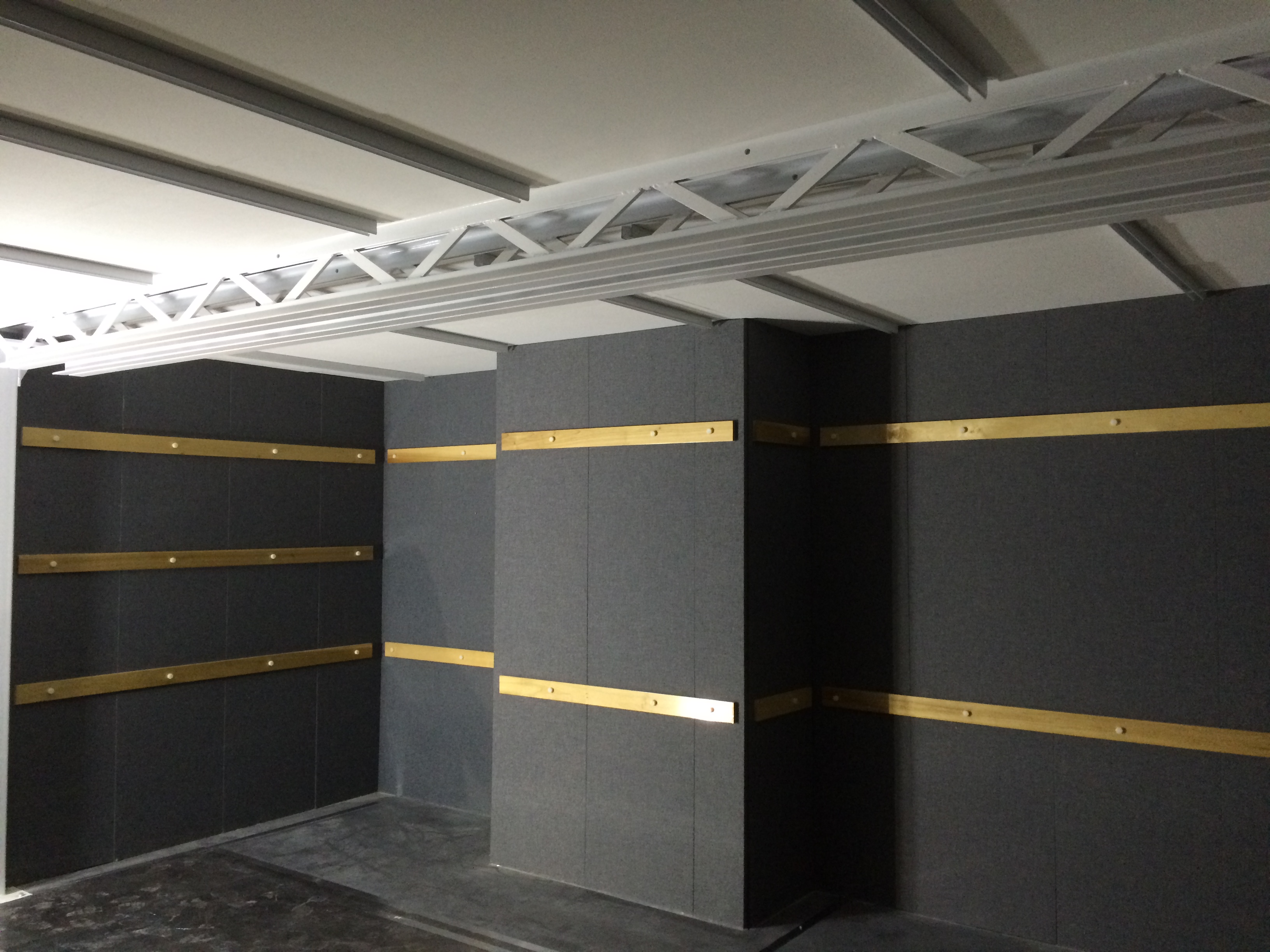 SCIF Contractor & Modular SCIF Manufacturer | ICD 705 Compliant | iFortress